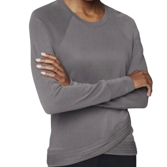 Athleta | Women's Gray Serenity Criss Cross Hem V-Neck Sweatshirt (Size XL) - Picture 1 of 13
